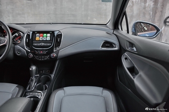 2018款科鲁兹两厢1.4T 双离合领锋版330T