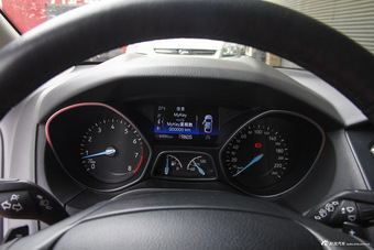 2015款 福克斯 两厢 EcoBoost 180 自动运动型