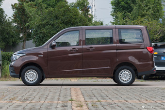 2017款欧诺S 1.5L手动超值型EA15-AB