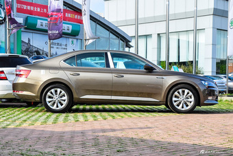 2016款速派 1.4T 自动创行版 鎏光金