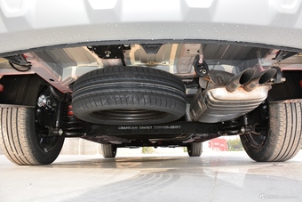 2017款长安欧尚A800 1.5T自动舒适型