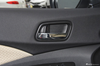 2015款CR-V 2.0L自动两驱风尚版