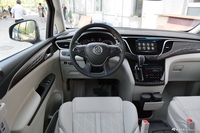 2017款GL8 2.0T自动 Avenir