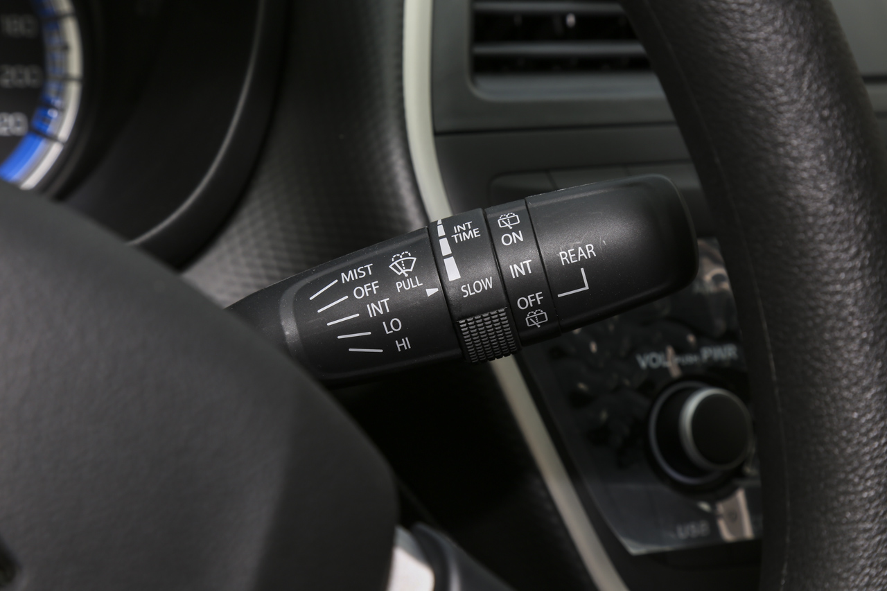 2015款锋驭1.6L手动进取型 珠光白