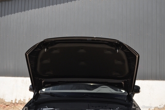 2019款沃尔沃XC60 2.0T自动四驱T5智远版