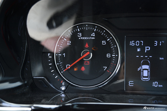 2017款众泰T600 Coupe 1.5T自动尊享型