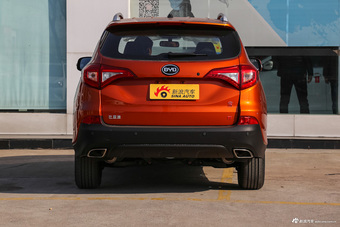 2016款宋盖世版1.5TI手动精英型