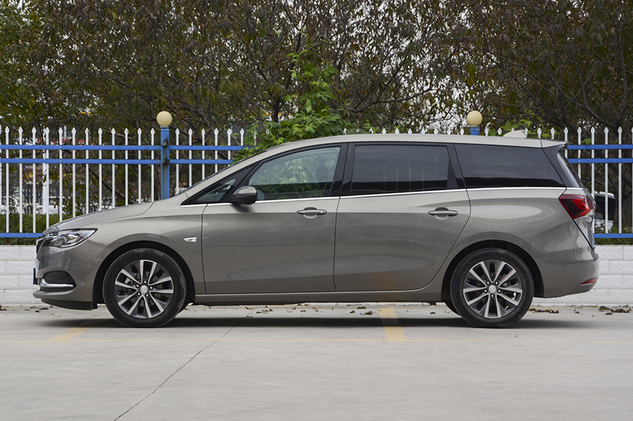 2018款别克GL6 1.3T自动18T尊贵型6座