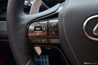 2018款雷克萨斯LC 500h运动版 