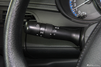 2017款威驰1.5L自动创行版