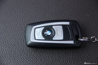 2014款宝马X3 2.0T自动xDrive28i X设计套装