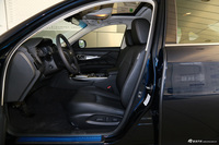 2017款英菲尼迪Q70L 2.5L自动精英版