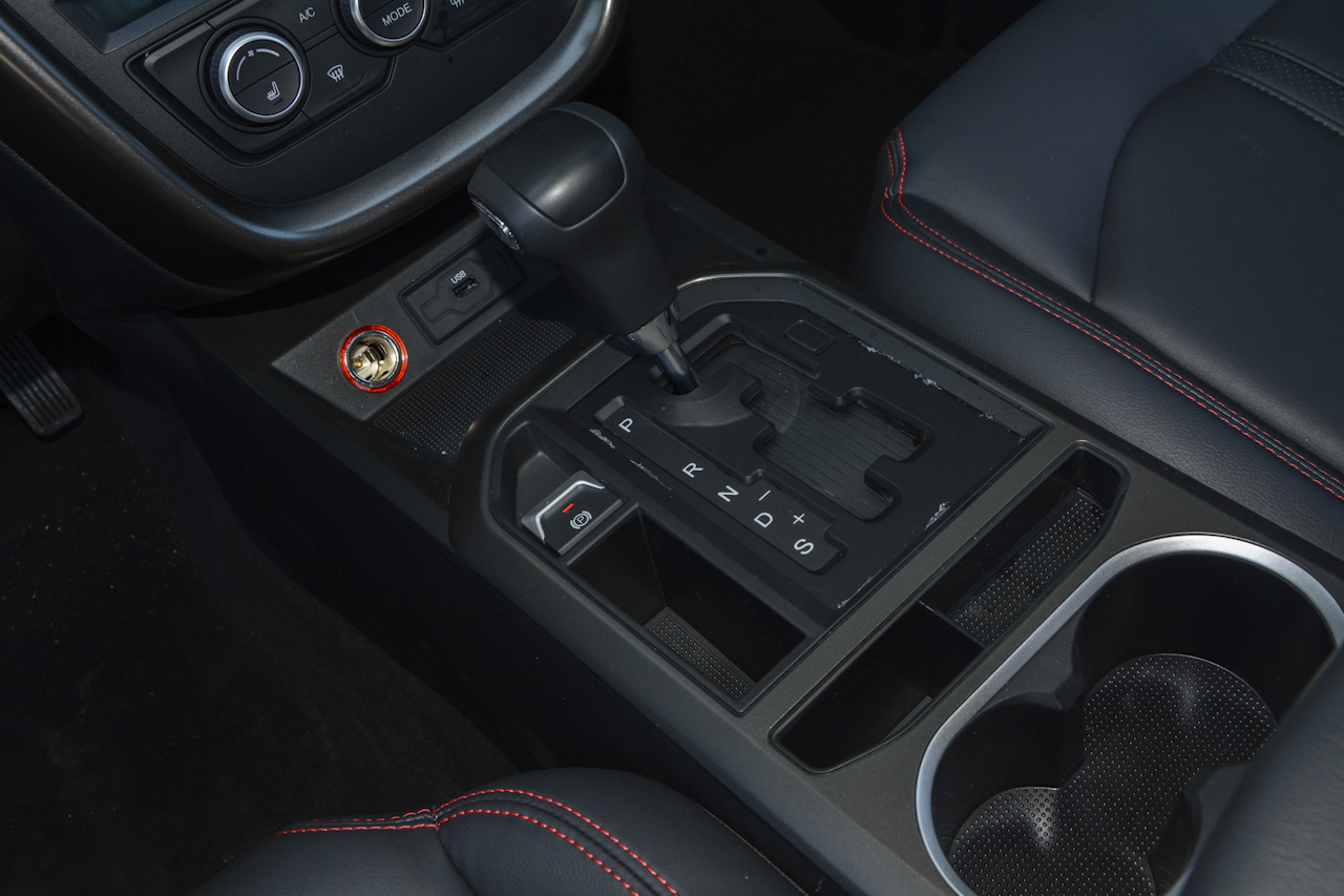 2017款奔腾X80 1.8T自动豪华型 