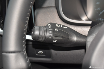 	2017款沃尔沃V90 Cross Country 2.0T自动T5 AWD智远版