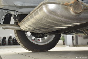 2016款中华V3 1.5L自动舒适型