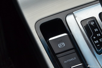 2017款吉利帝豪GL 1.3T自动尊贵型