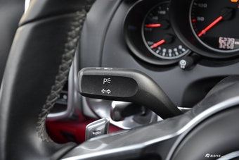 2016款卡宴Turbo 4.8T自动