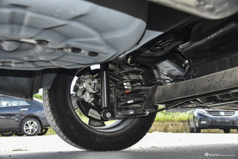 2014款 众泰Z300 新视界 1.5L 手动尊贵型