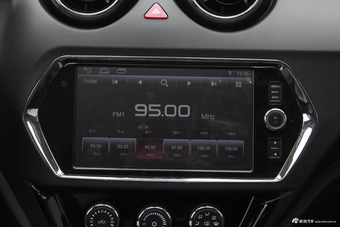 2018款东南DX3 1.5T自动旗舰型