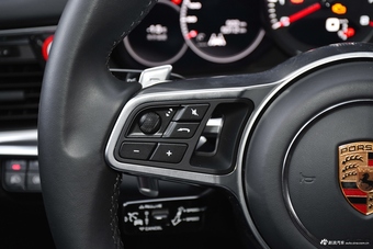 2017款保时捷Panamera 4S 2.9T自动