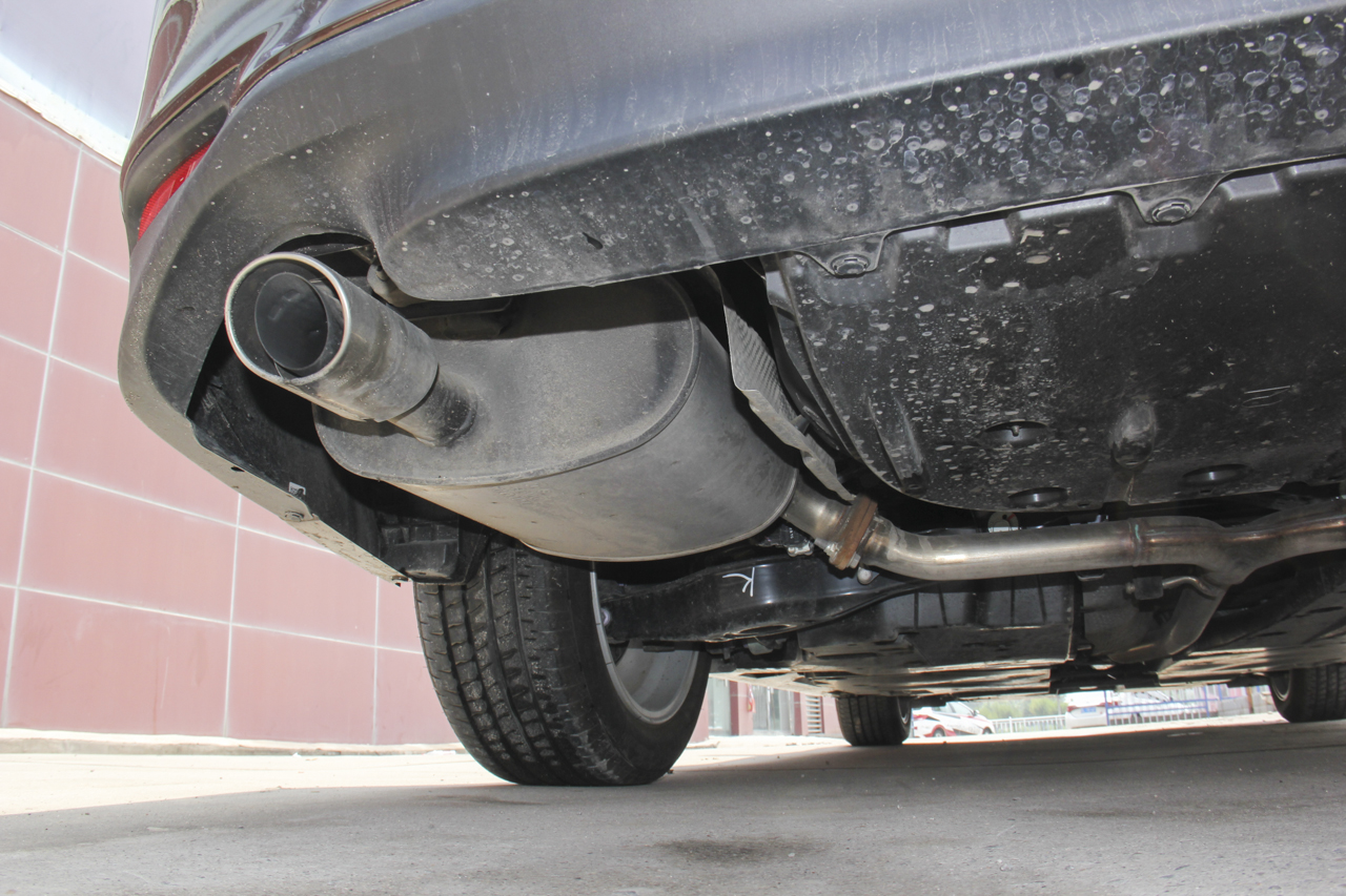 2018款凯美瑞2.0G自动豪华版