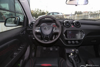 2018款东南DX3 SRG 1.5T手动尊贵型