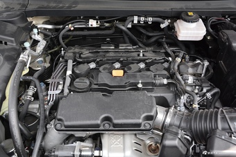 2017款本田UR-V 2.0L 370TURBO自动四驱尊耀版