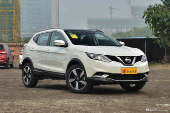 2017款逍客2.0L自动豪华版