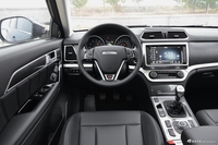 2017款哈弗H6 Coupe 2.0T手动两驱都市型红标