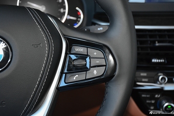 2018款宝马5系2.0T自动528Li上市特别版