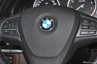 2015款宝马X5 2.0T自动xDrive28i