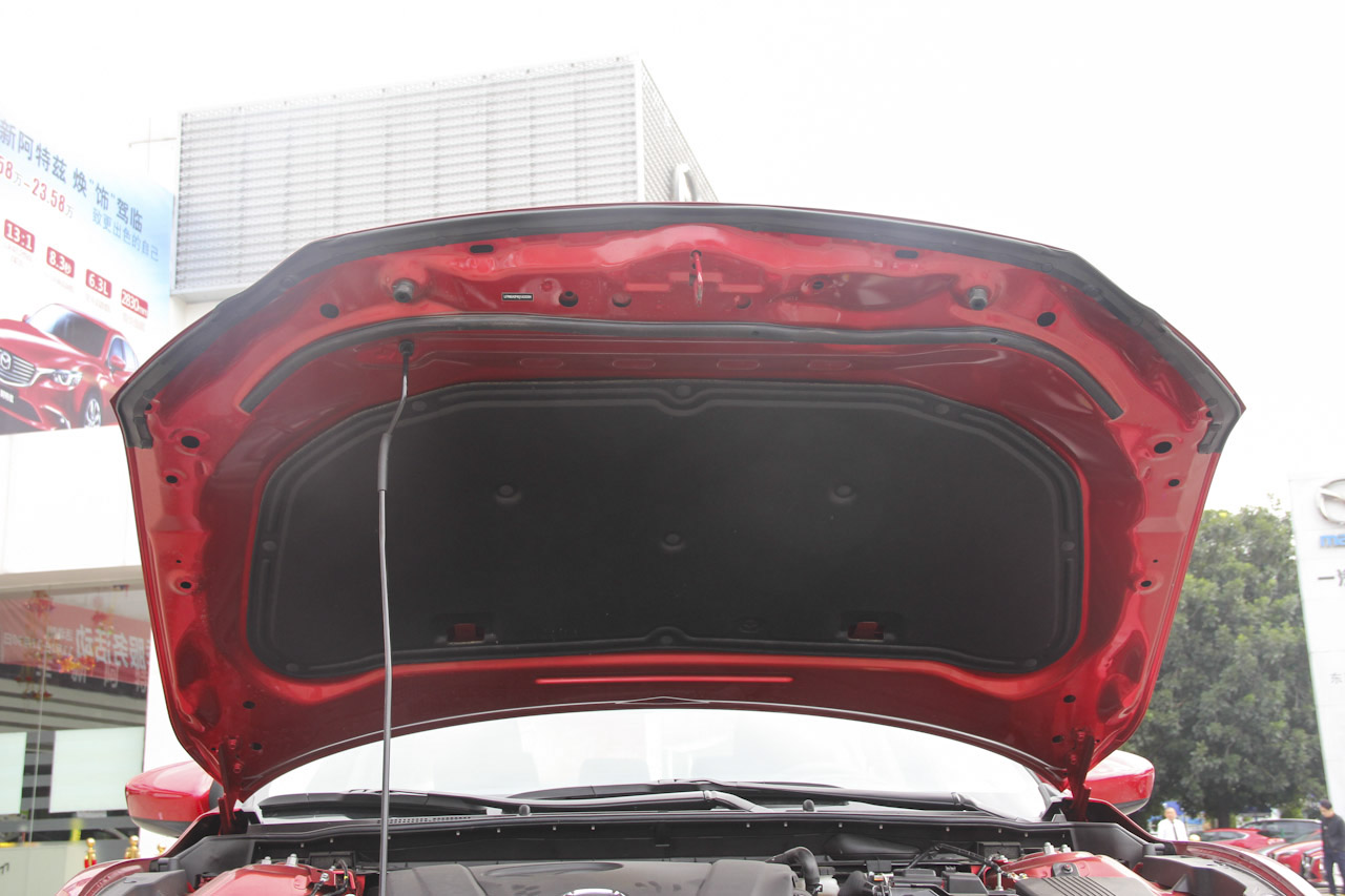 2017款阿特兹2.5L自动蓝天至尊版