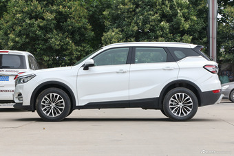 2018款中华V6 1.5T手动尊贵型