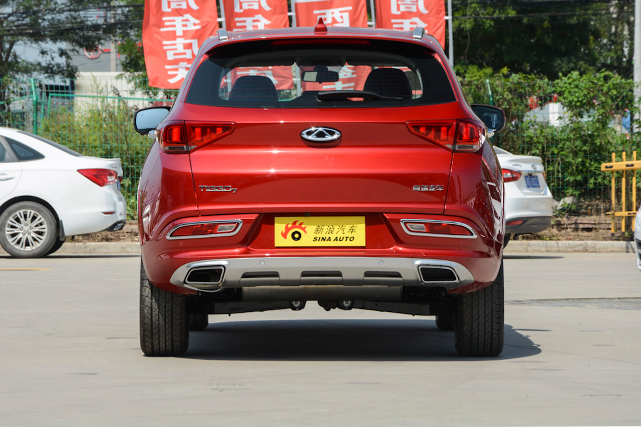 2018款瑞虎7 1.5T自动豪华版