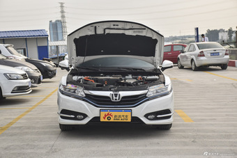 2017款思铂睿混动2.0L自动净致版