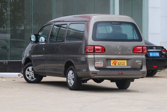 2017款菱智M3L改款1.6L手动7座标准型