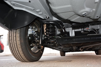 2017款欧尚1.5L手动标准型