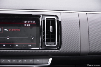 2017款雪铁龙C6 1.8T自动尊贵型