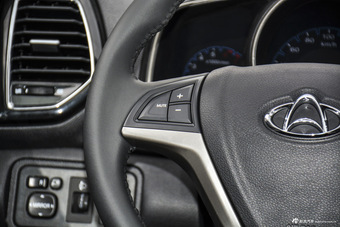 2016款长安CX70 1.6L手动舒适型