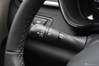 2017款科雷嘉2.0L自动四驱尊贵版