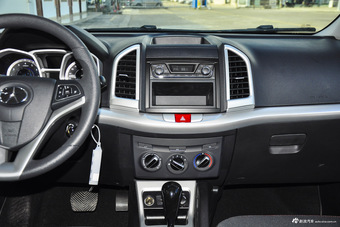 2016款瑞风S3 1.5L自动CVT豪华型 典雅白