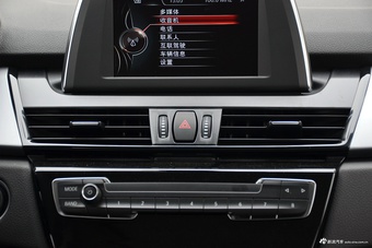 2016款宝马218i 时尚型