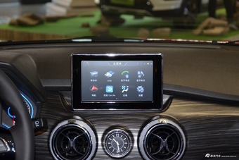 2018款北汽新能源EX360 新潮版