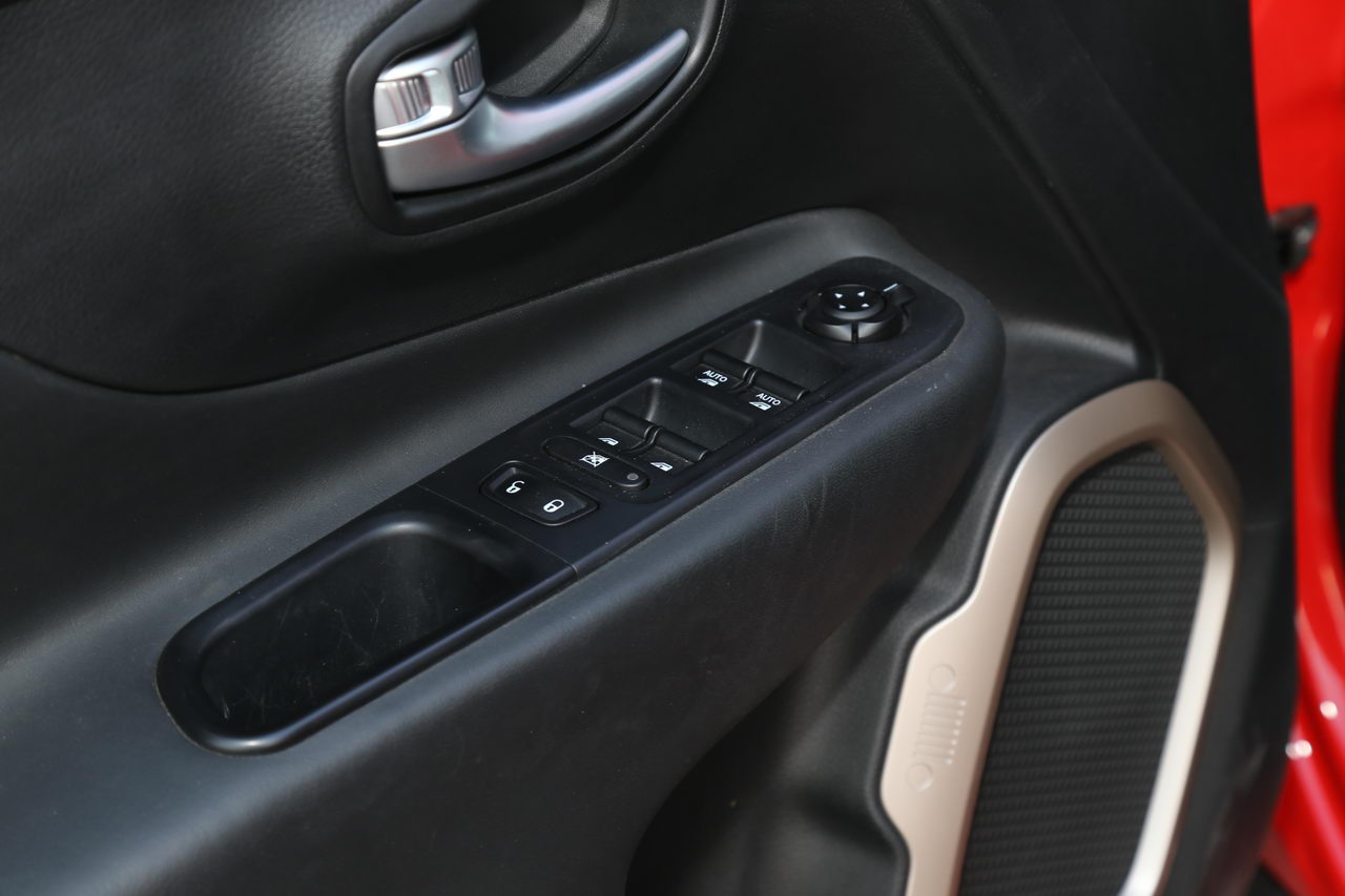 2016款自由侠1.4T自动智能版 