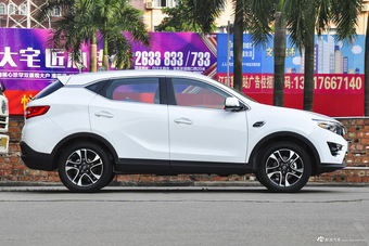 2015款DX7 1.5T自动尊贵型