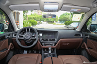 2016款众泰T600 2.0T手动豪华型运动版