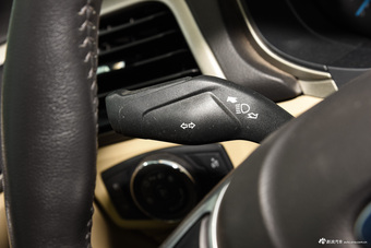 2013款蒙迪欧1.5T自动180舒适型