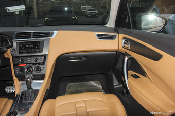 DS 6 2014款 1.6T 尊享版THP200