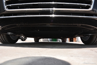 2018款奥迪A6L 2.0T自动30周年年型 35 TFSI 时尚型