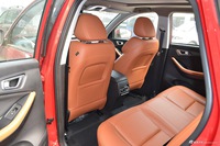 2016款瑞虎7 1.5T自动耀领版